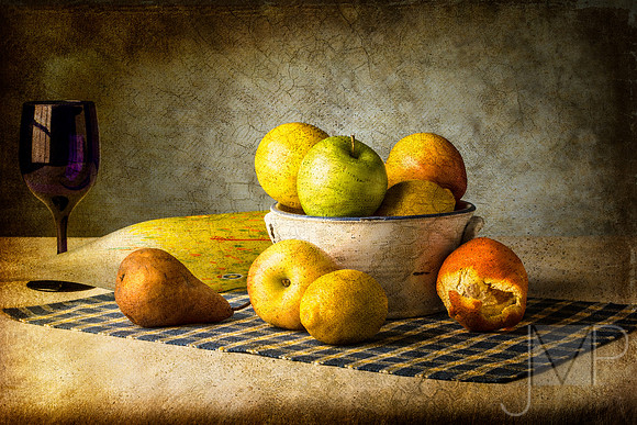 Fruit with wine