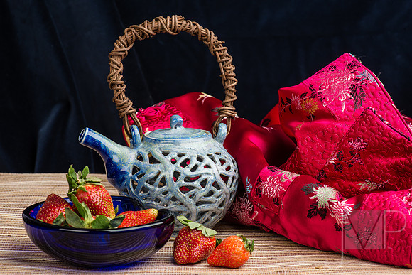 Blue teapot 2