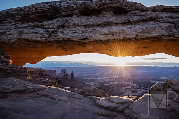 Sunrise at Mesa Arch