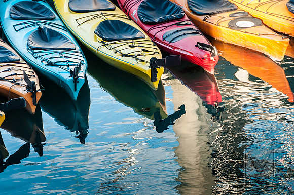 Valdez Kayak Rainbow